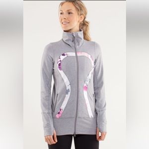 Lululemon In Stride Gull Zip Jacket Heathered Fossil size 6